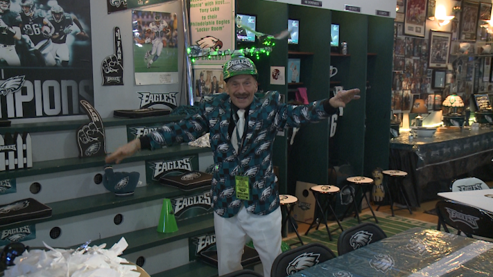 Meet the one and only Barry The Hatchet Vagnoni: The Philadelphia Eagles  super fan