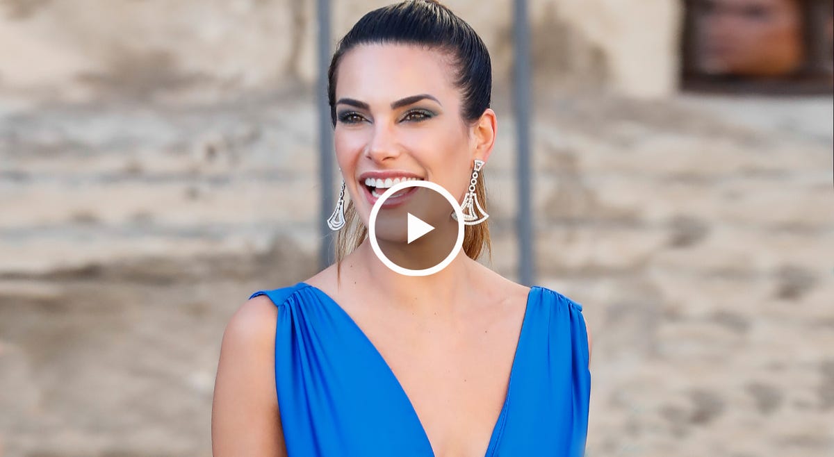 carla barber en la boda de pilar rubio es actualidad por ser nueva pareja de diego matamoros
