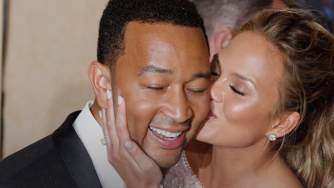 preview for The 7 Most Romantic Celebrity Proposals