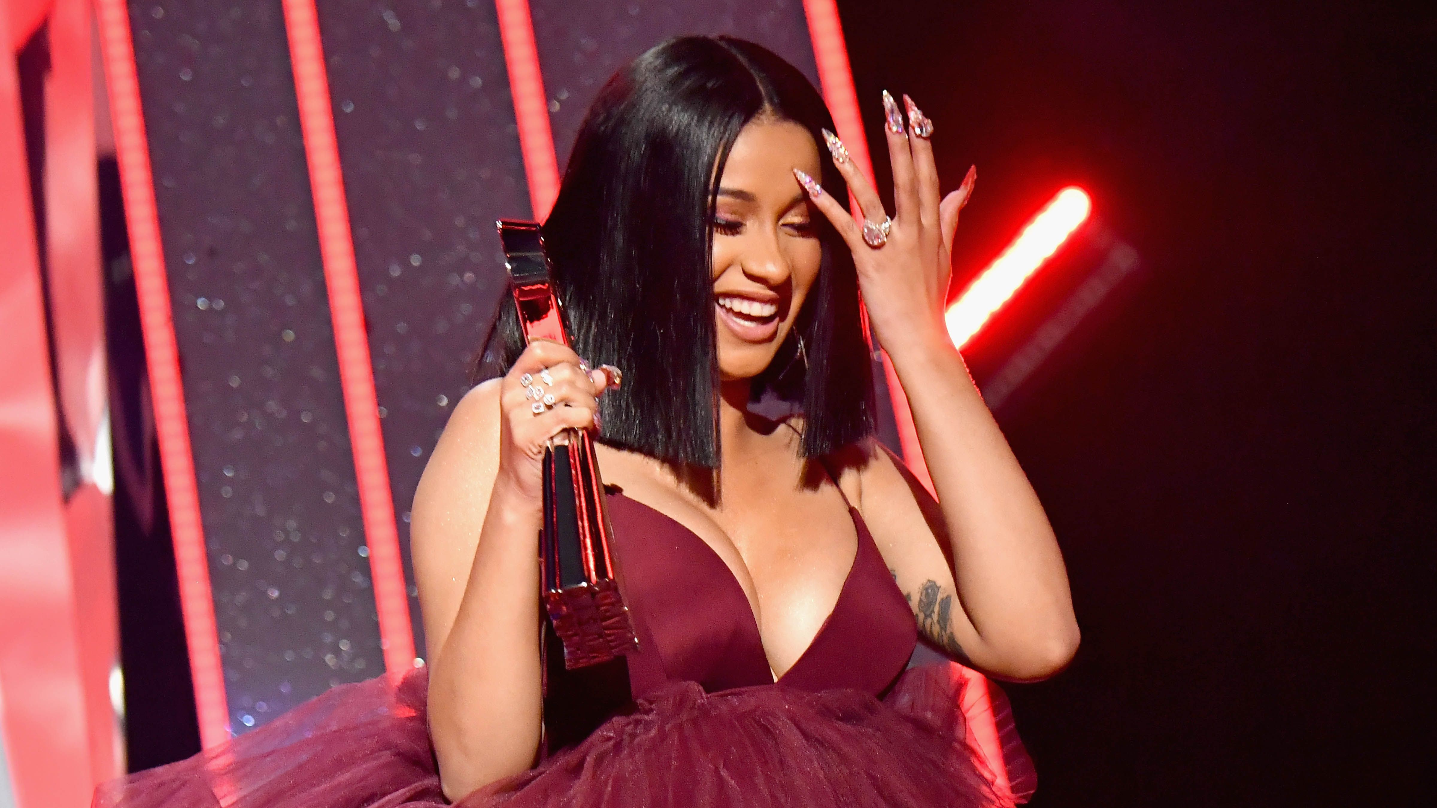 Cardi B and Kulture Gave Us Matching Pretty-in-Pink Vibes With Hermes Birkin  Bags! – Fashion Bomb Daily