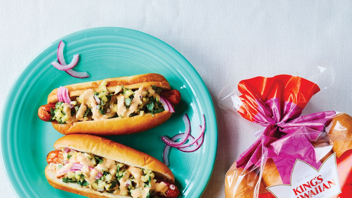 preview for These Hawaiian Hot Dogs Are A Hot Yes