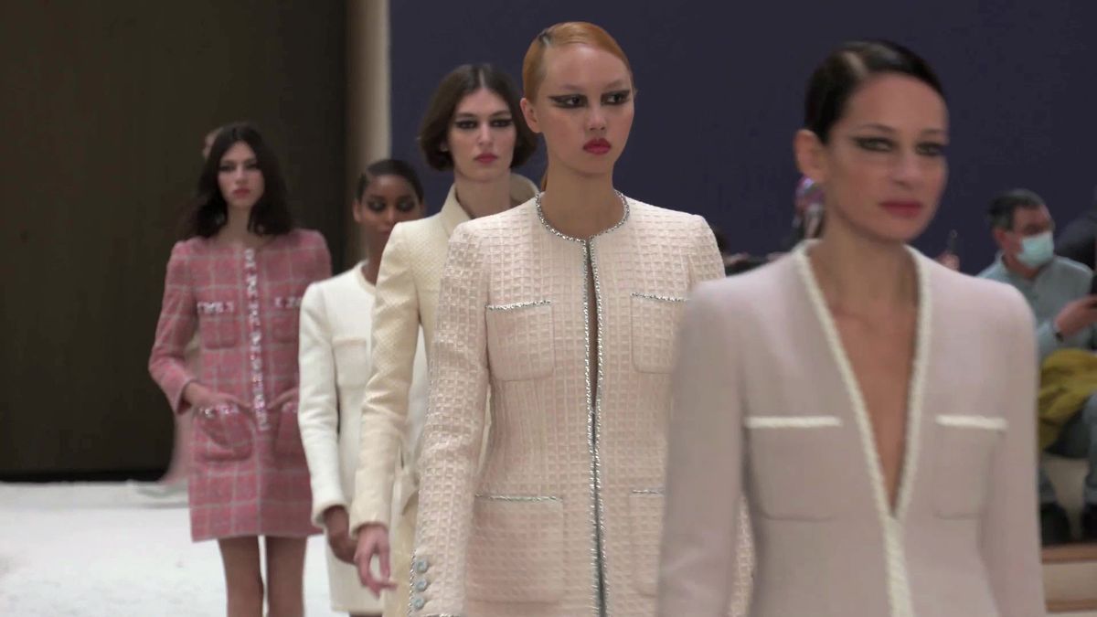 preview for CHANEL SS22 - Haute Couture