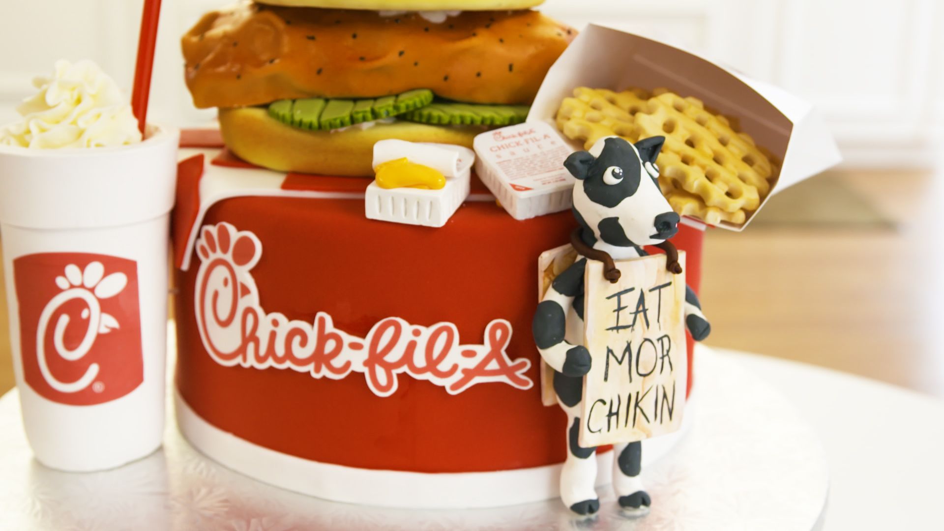 Chick-fil-A Fans Need To Watch This Chicken-Topped Cake Come To Life