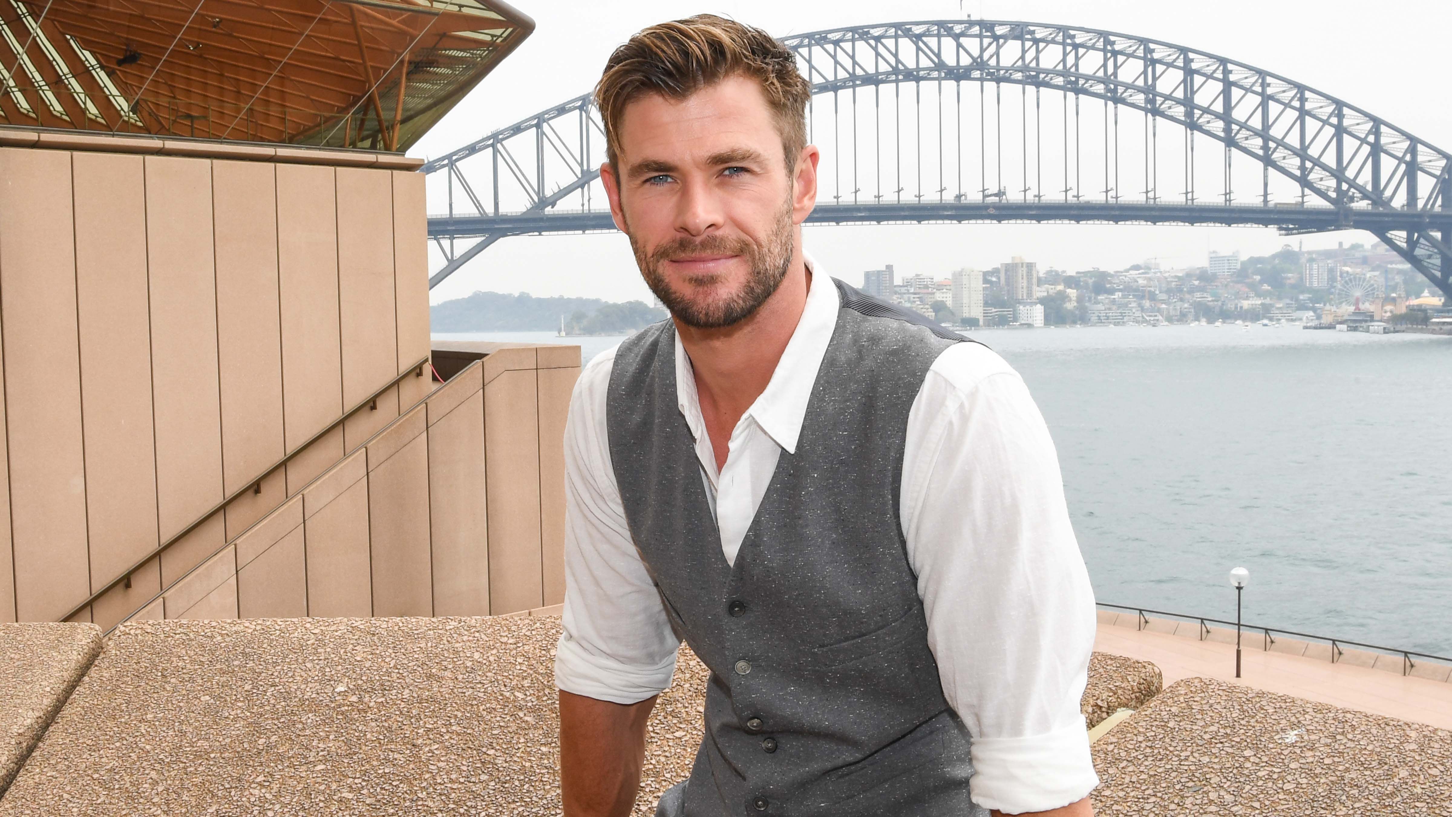 Chis Hemsworth’s Chest Workout Involves a ‘Lot of Yelling and Screaming’