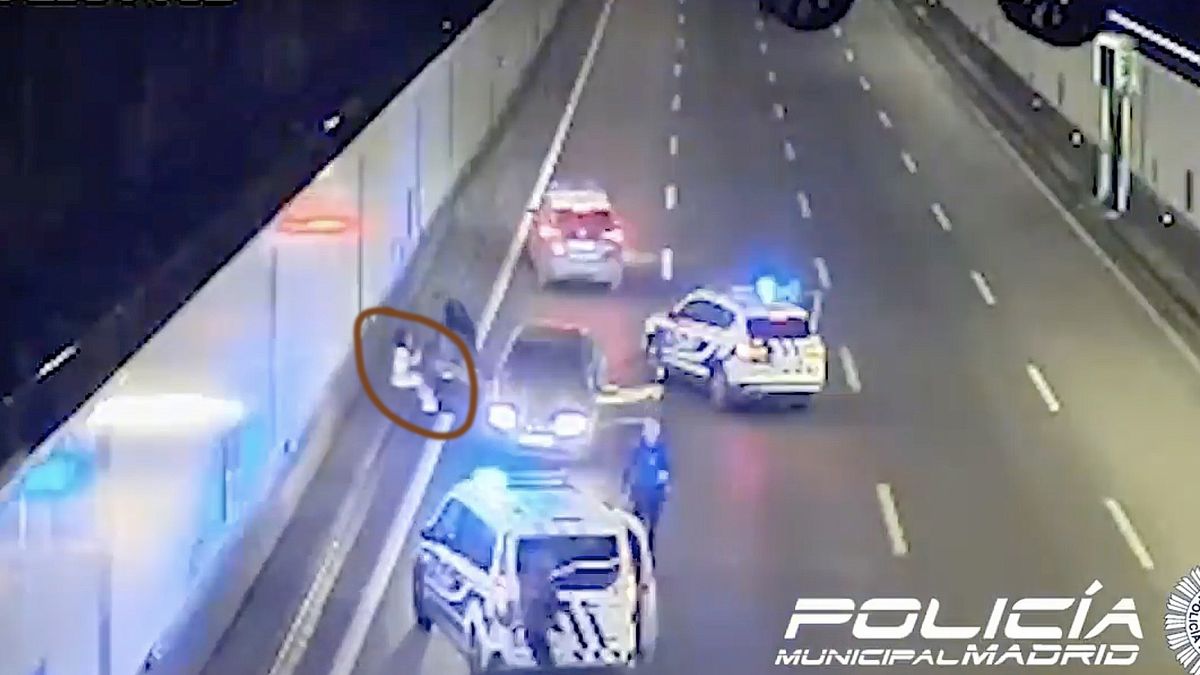 preview for Una conductora ingresa en prisión en tras ser interceptada por la Policía en la M-30 en Madrid