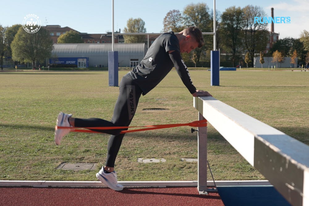 preview for Settimana 3 Marco Borneti - Allenamento di forza con elastico