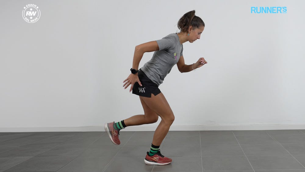 Esercizi pliometrici per la reattività dei piedi running coach, coach del mese, alice minetti, caviglie
