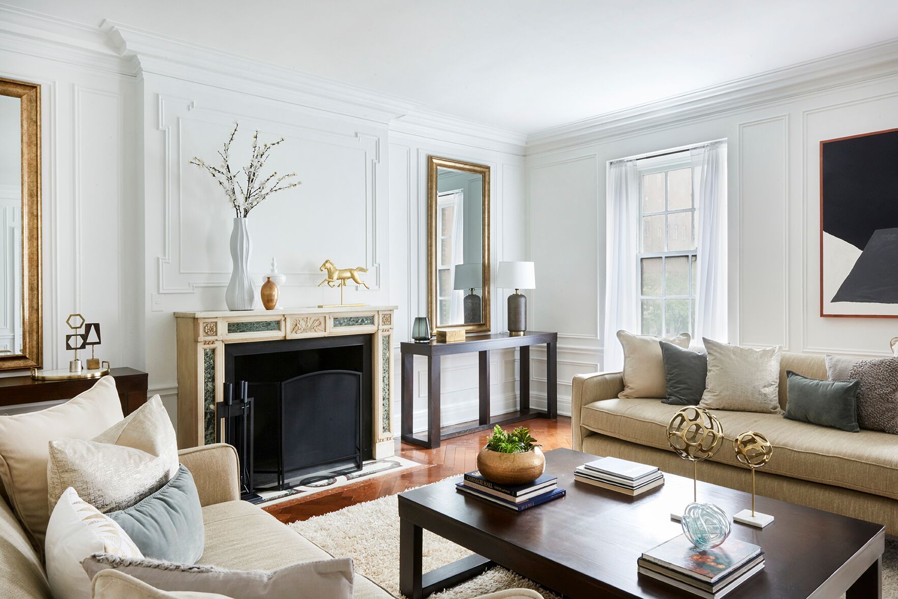 Dream House Of The Week 5 Nyc Apartments With Stunning Fireplaces To Cozy Up To