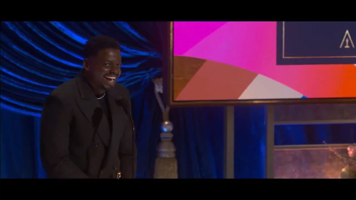 preview for Daniel Kaluuya thanks mum and dad in Oscars win speech (ABC)
