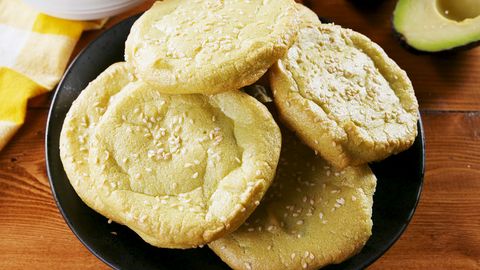 preview for This 4 Ingredient Cloud Bread Is A Winner