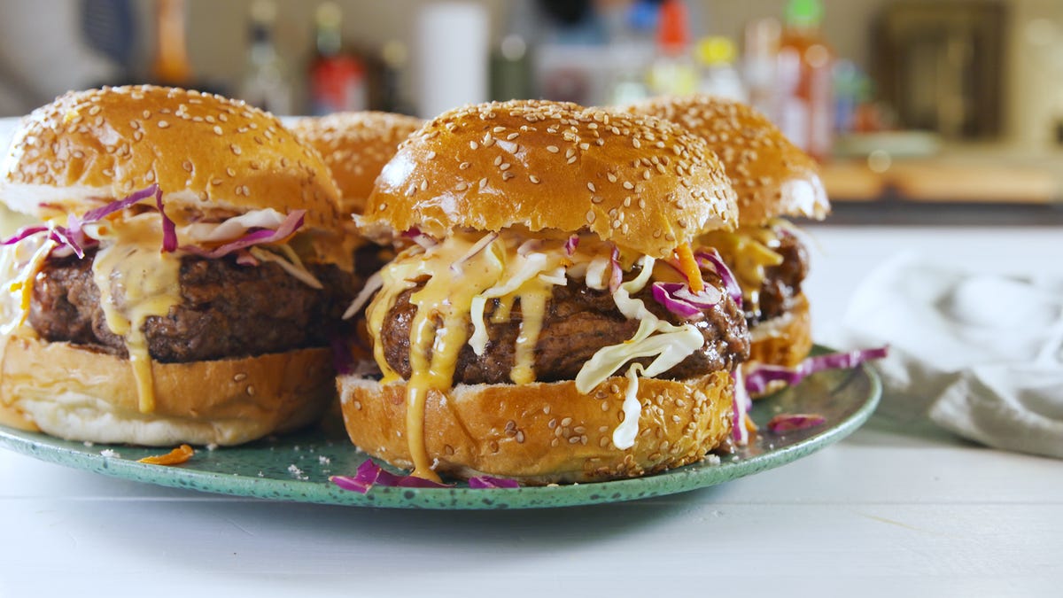 preview for Bang Bang Burgers Have The Most Addictive Sauce