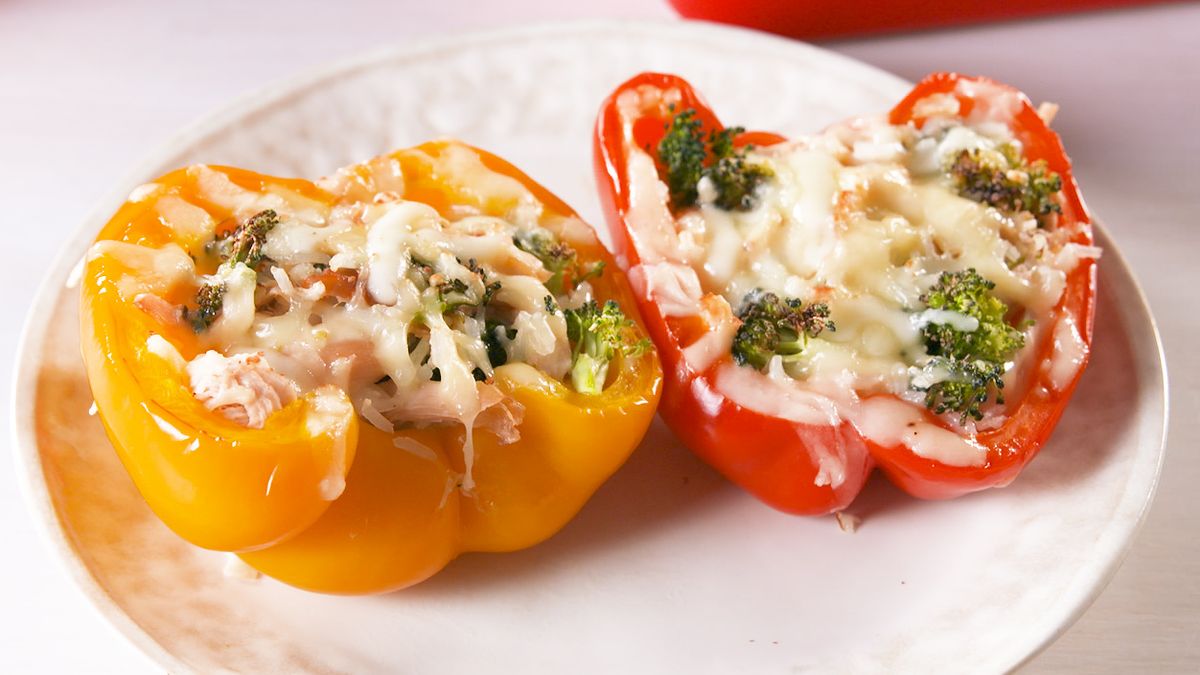 preview for Chicken And Broccoli Stuffed Peppers = The Perfect Light Dinner