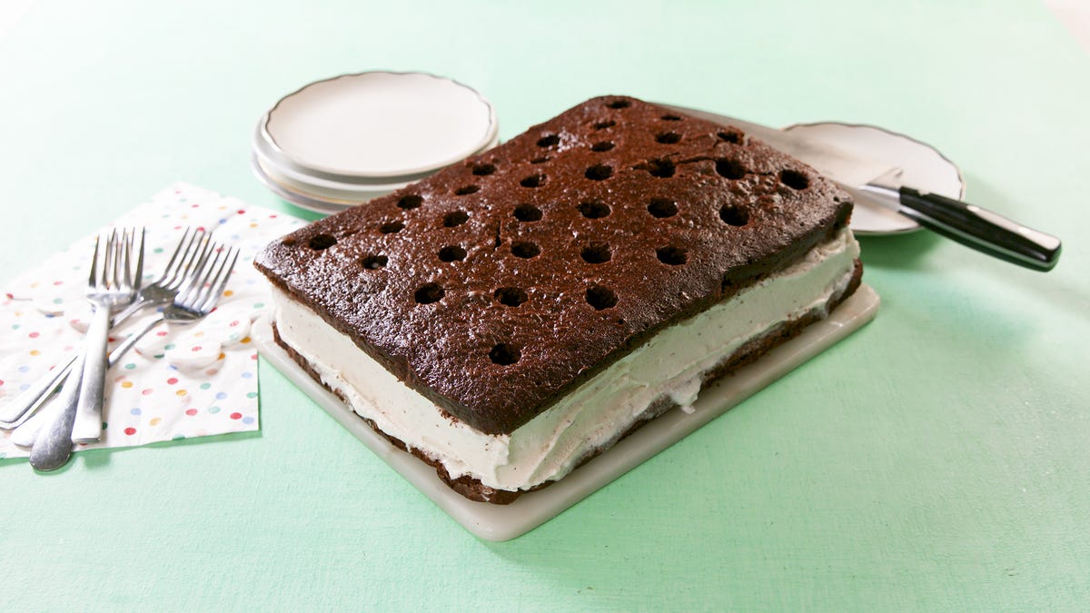 Ice Cream Sandwich Cake Recipe - How to Make Ice Cream Sandwich Cake