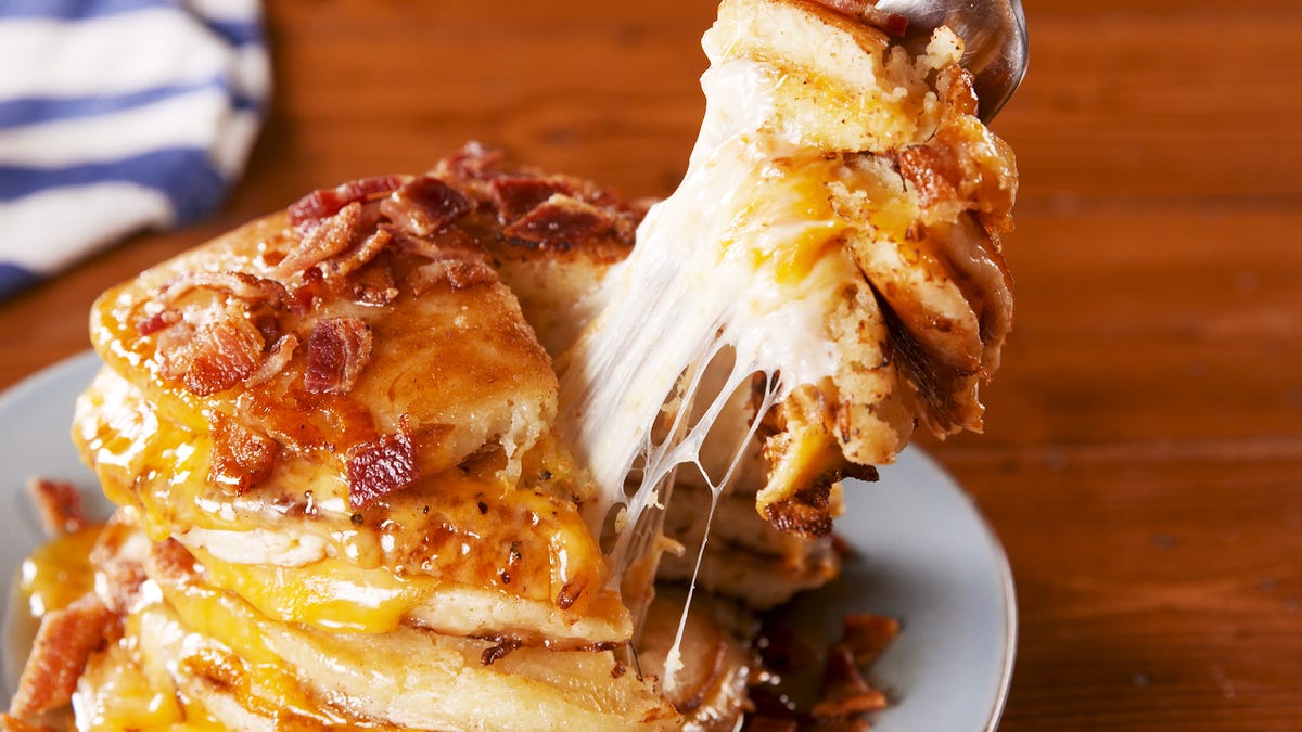 preview for Grilled Cheese Pancakes Are The Perfect Brunch Food