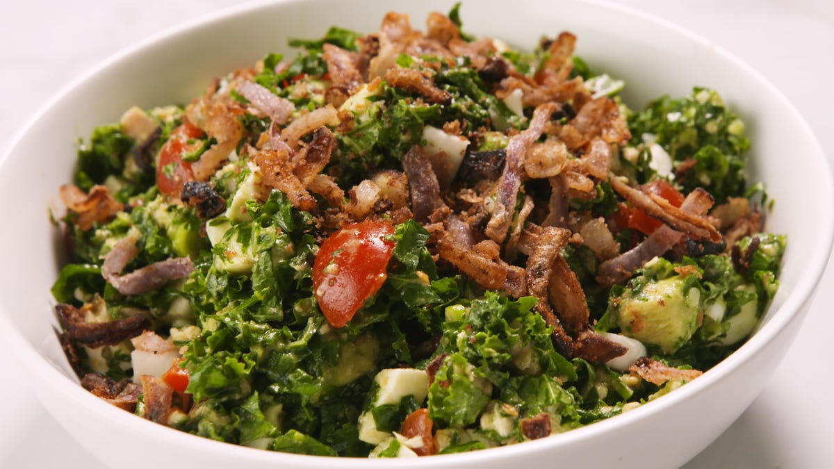 preview for Baked By Melissa's TikTok-Famous Salads Are Worth The Hype