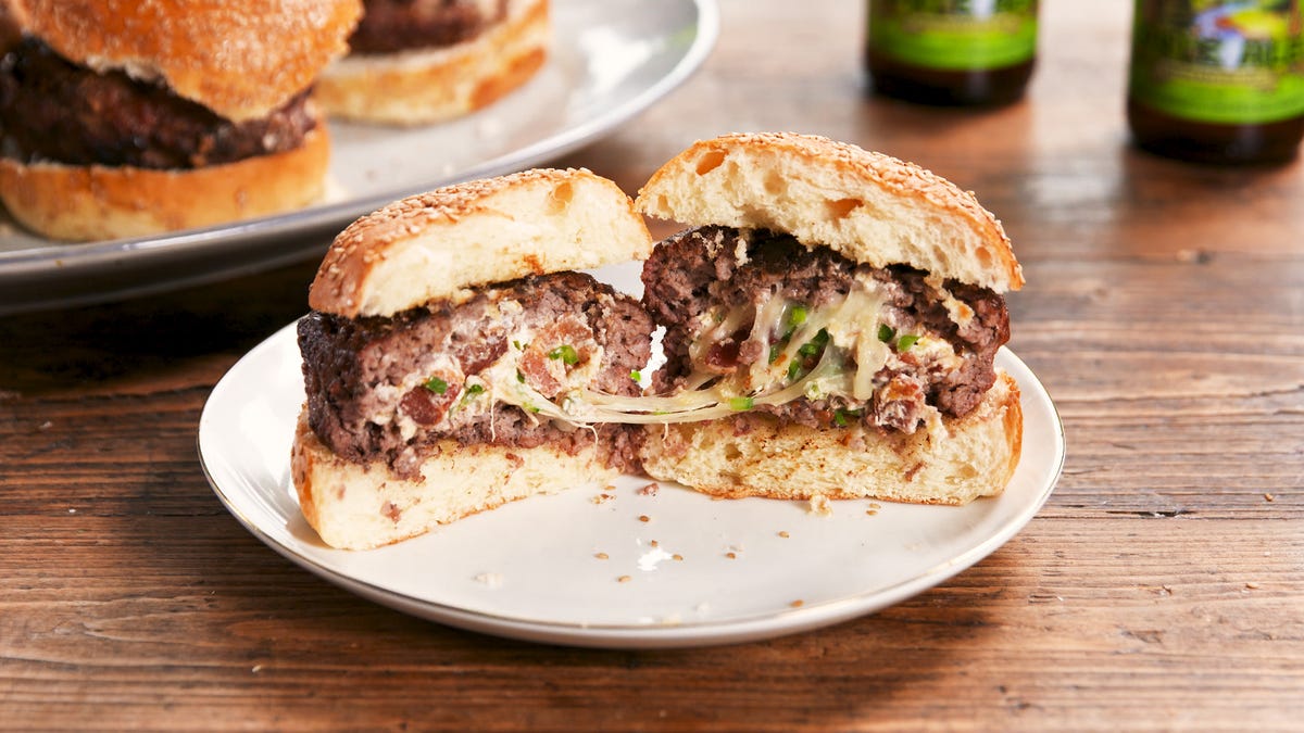 preview for Jalapeño Popper Burgers = Summer's MVP