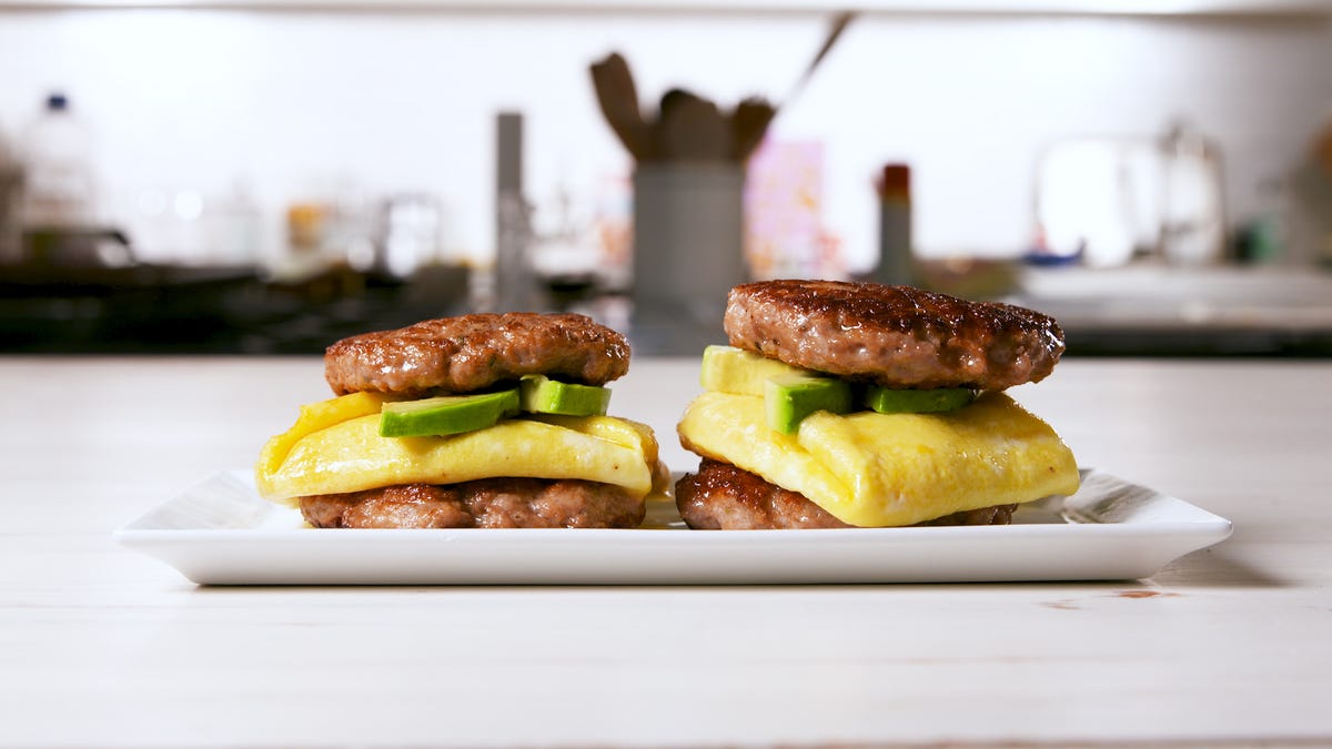 Keto Sausage and Egg Breakfast Sandwich