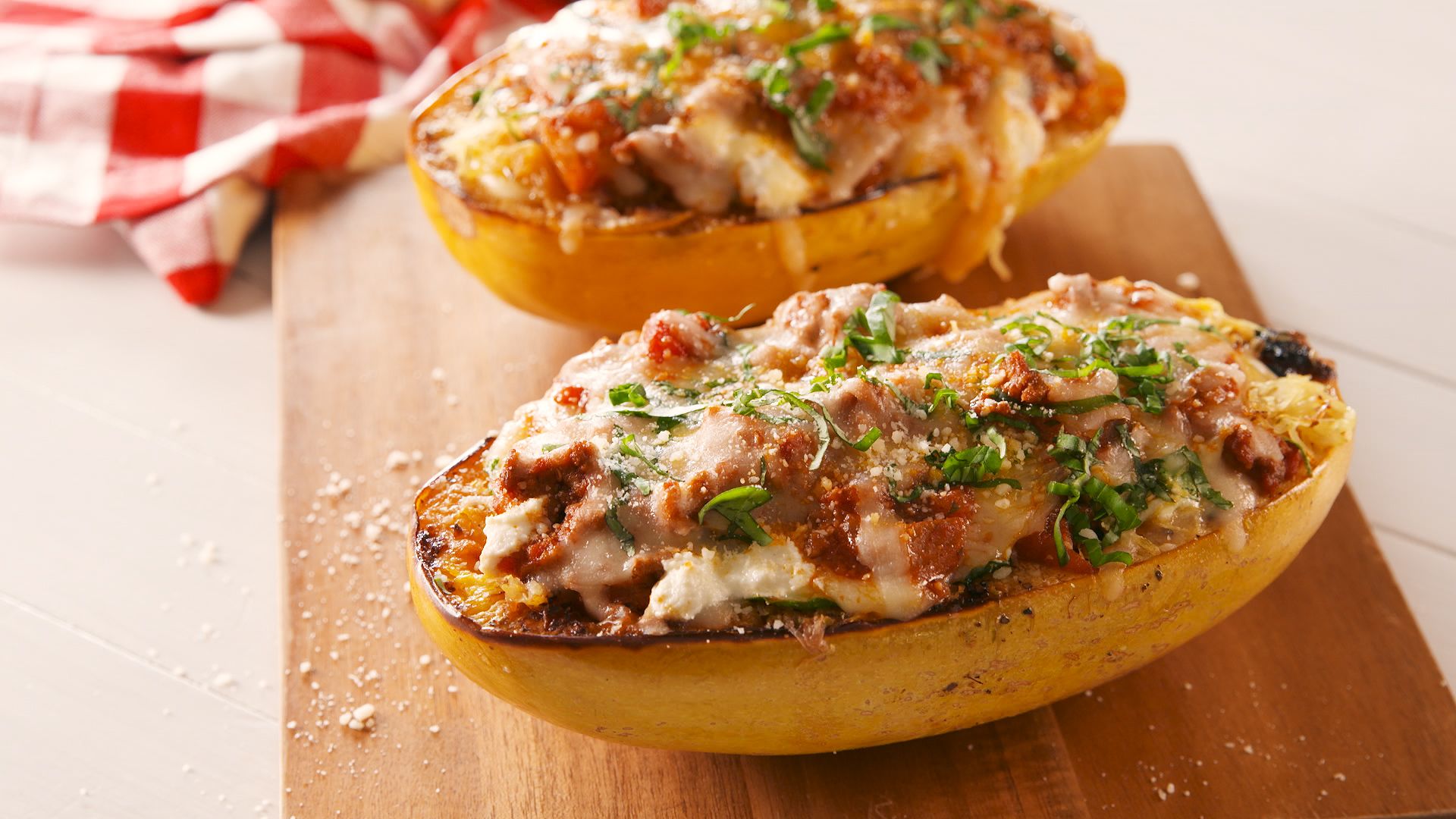 Best Lasagna Spaghetti Squash Boats Recipe How To Make Lasagna Spaghetti Squash Boats