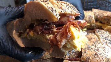 Dish, Cuisine, Food, Ingredient, Breakfast sandwich, Cheesesteak, Sandwich, Hamburger, Brunch, Buffalo burger, 