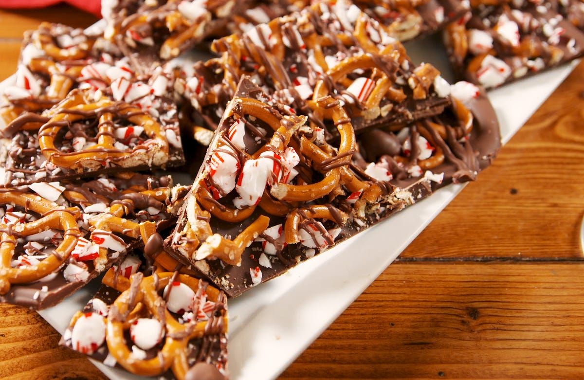 Video player poster image preview for Pretzel Peppermint Bark Will Disappear In Seconds At Your Holiday Party