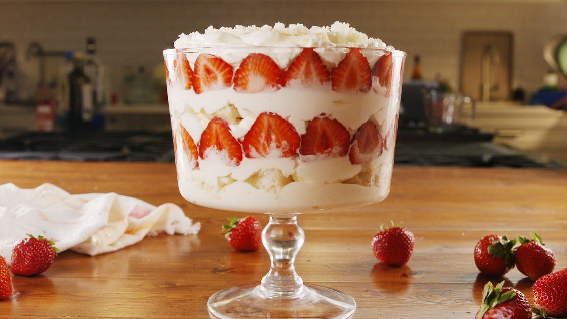 preview for There's A Shocking Amount Of Bubbly In This Strawberry Champagne Trifle