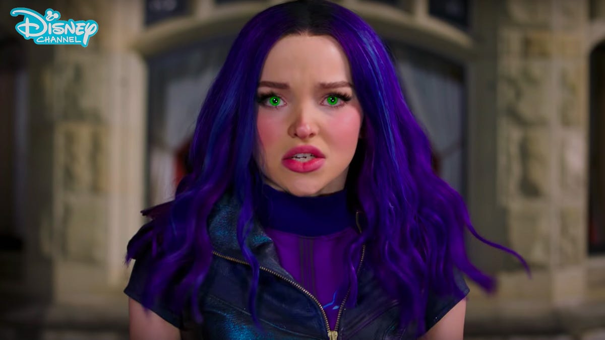 preview for Descendants 3 – official teaser trailer (Disney UK)