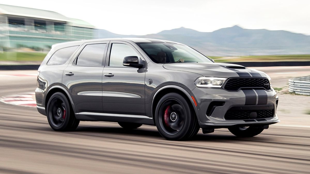 preview for El SUV más bestia del planeta se llama Dodge Durango SRT Hellcat