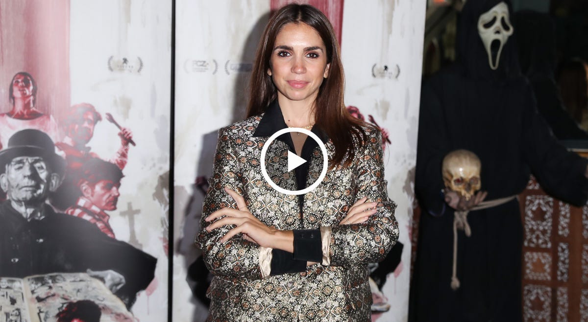 la hija de lolita, la actris elena furiase, protagoniza película junto a félix gómez durante la rueda de prensa comprobamos que ya llama marido a gonzalo sierra