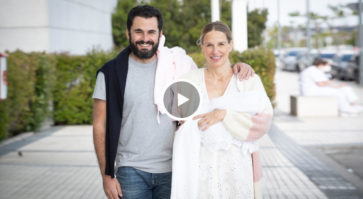 Carola Baleztena y Emiliano Suárez presentan a su primera hija en común