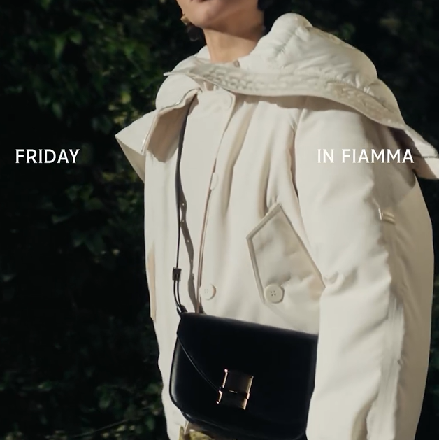 preview for FERRAGAMO手中的流動美學—「Fiamma」春季全新包款介紹
