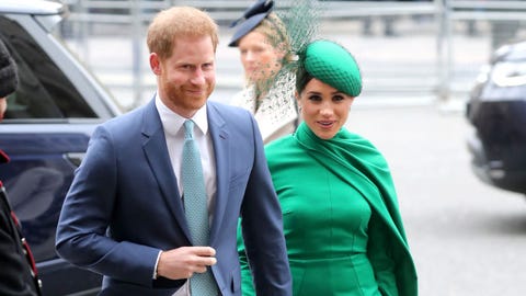 See Kate Middleton Wear A Burgundy Coat Dress In Photos From The Commonwealth Day Service