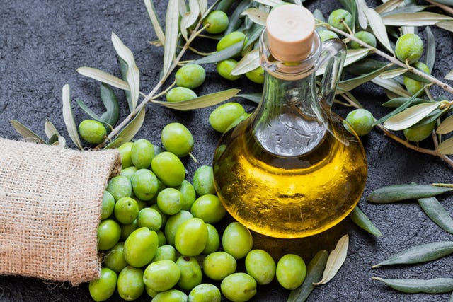 l'olio d'oliva un ottimo alimento per i runner