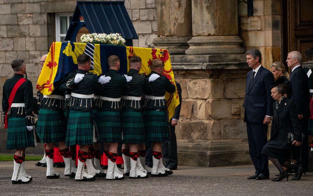 preview for Queen Elizabeth's Coffin Arrives at Palace of Holyroodhouse