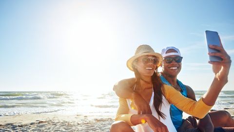 preview for 8 Summer Date Ideas for Sizzling Romance