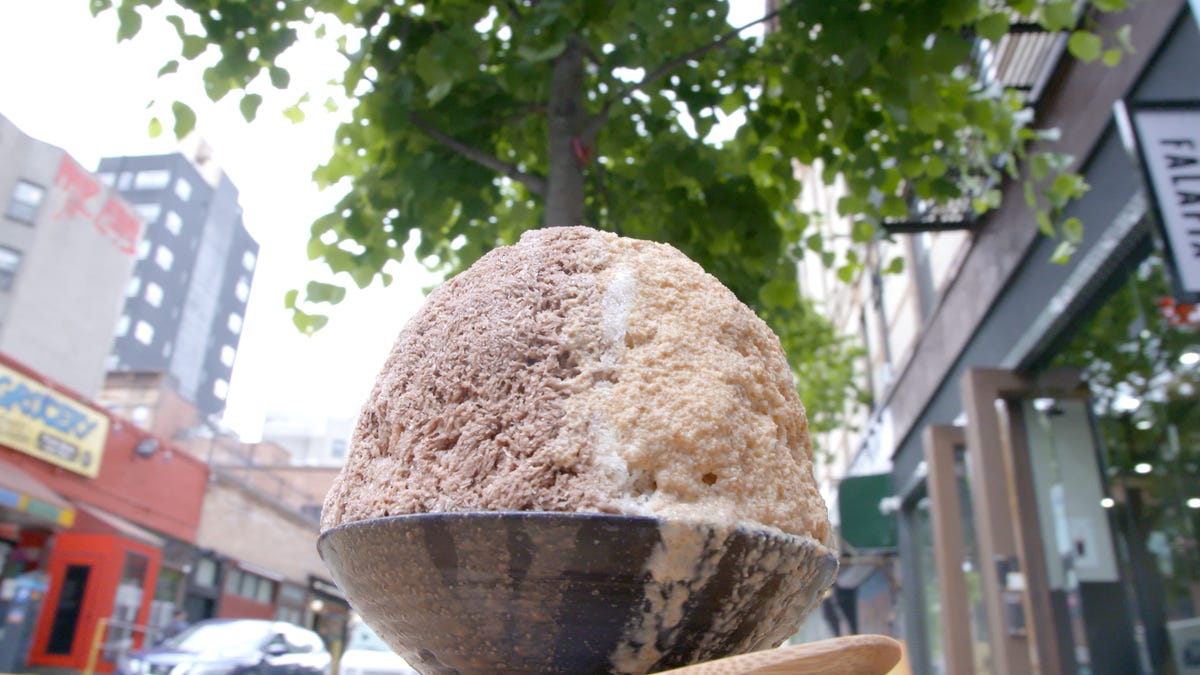 preview for Japanese Shaved Ice Is The Dessert You Need To Try This Summer