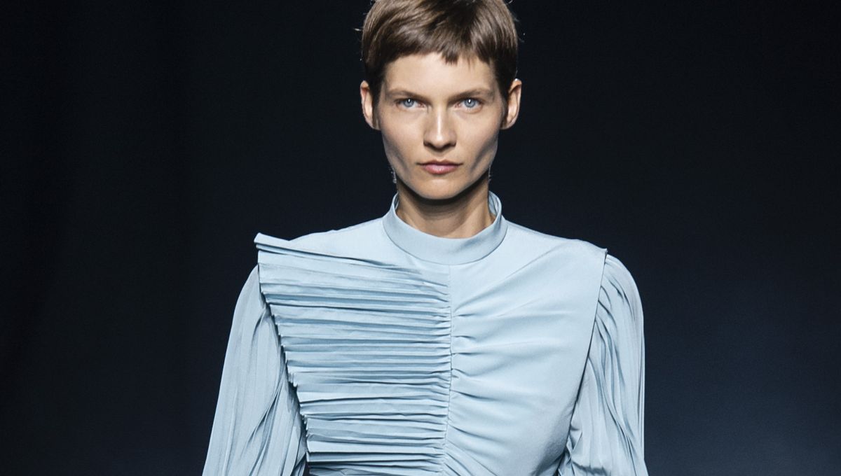 preview for Pleat Exploration by Givenchy