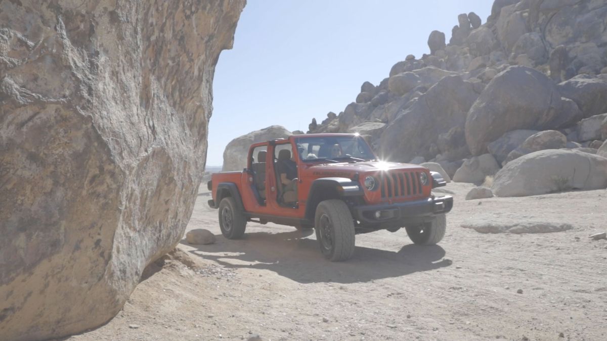preview for 2020 Jeep Gladiator: Car and Driver's 10Best