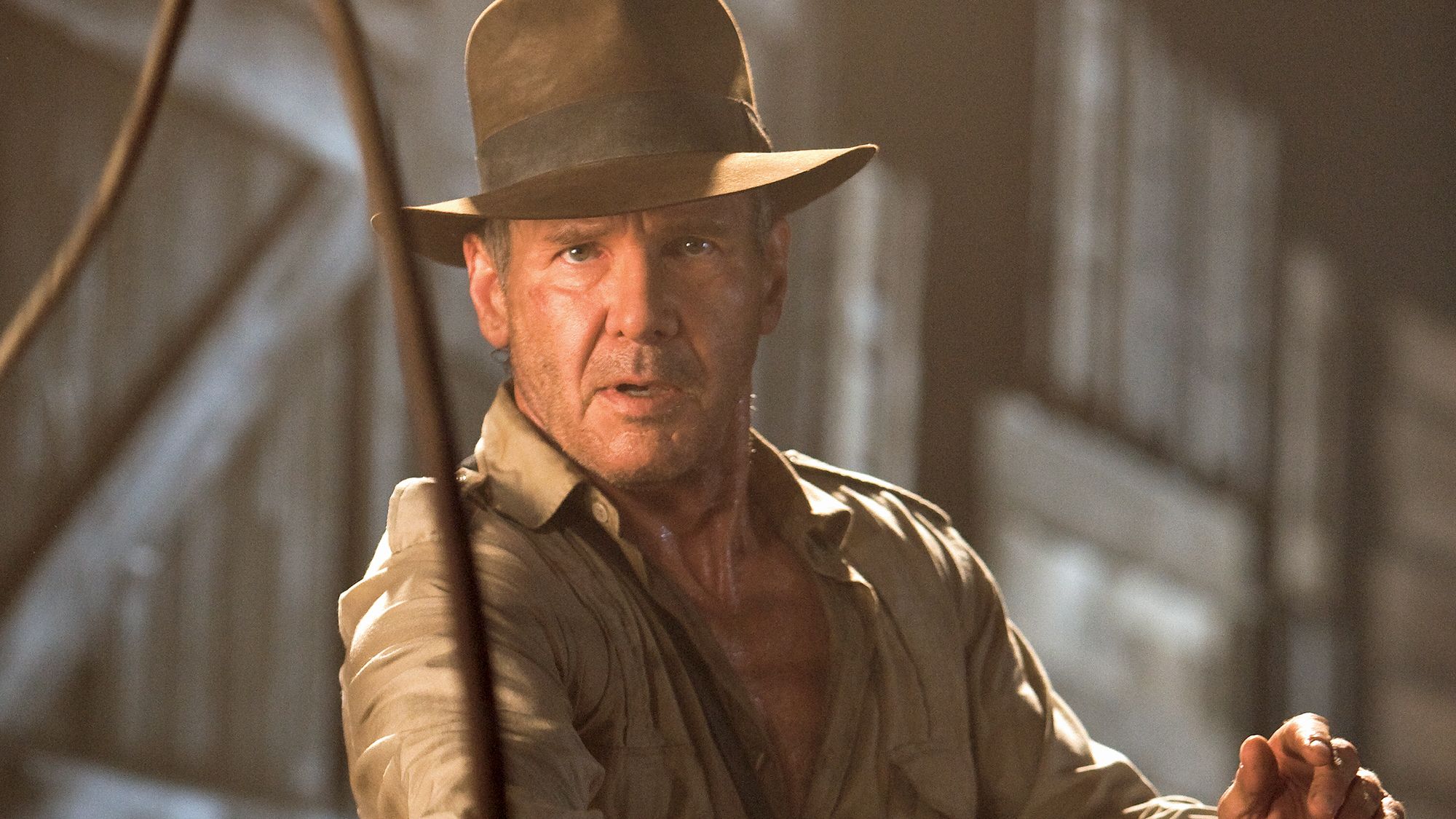 La subasta de cine de tus sueños: El látigo de Indiana Jones, la cabeza de  C-3PO de Star Wars y el traje de DiCaprio en 'Titanic