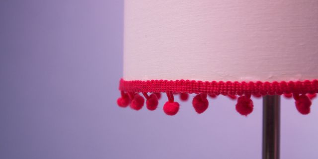 Pom Lampshade Tutorial, Pink Pom Lamp Shade