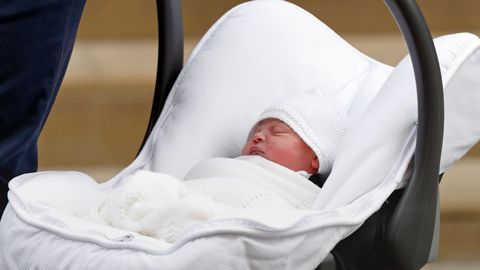 preview for How Prince Louis’ First Official Photos Compare To Princess Charlotte’s