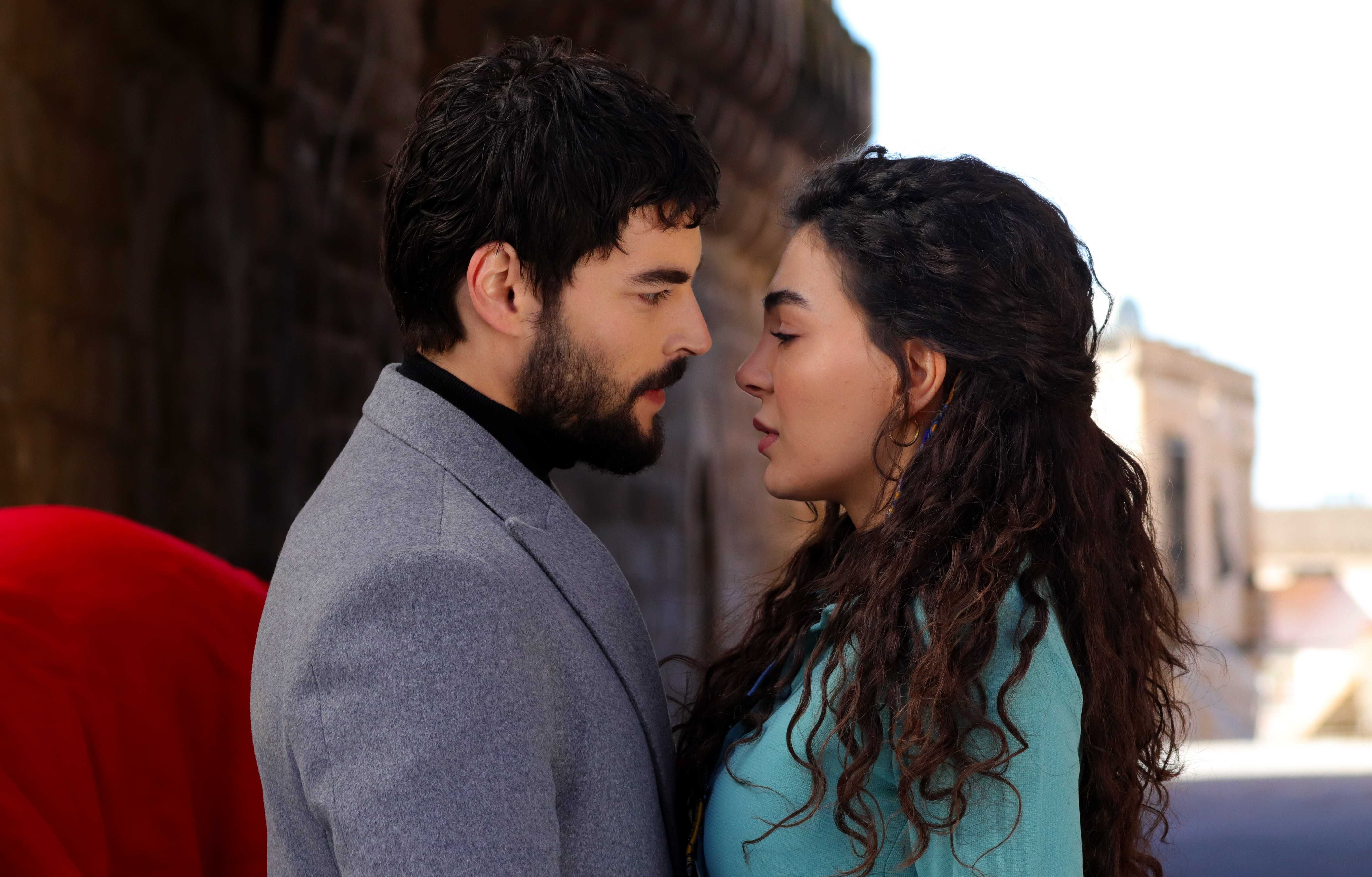 ‘Hercai’, La Nueva Novela Turca Que Aterriza En Nova