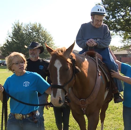preview for ‘It’s been a long time’: 91-year-old Oklahoma man achieves goal of riding a horse