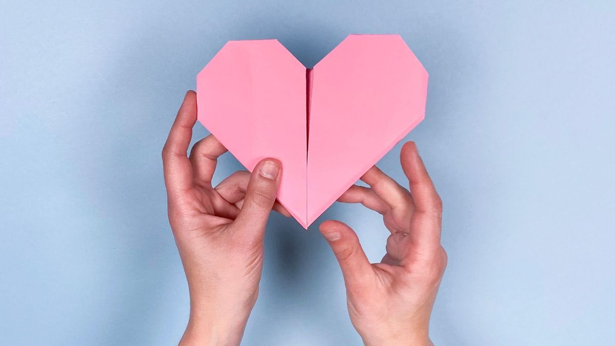 preview for How to Fold a Paper Heart