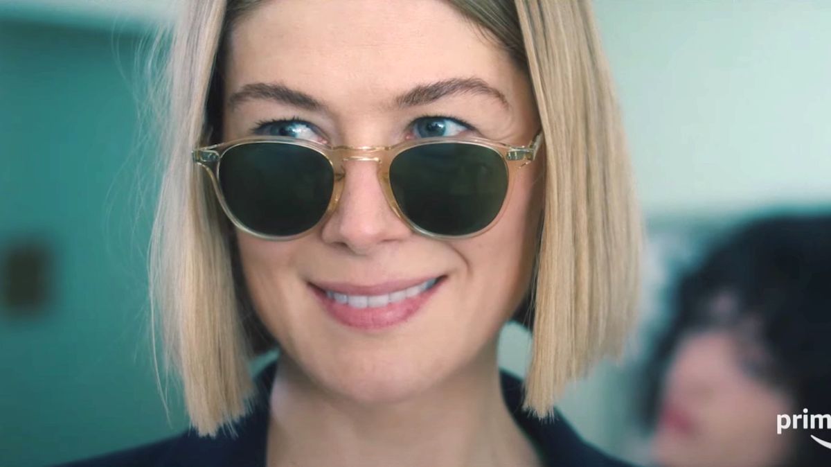preview for I Care A Lot, Official Trailer, Rosamund Pike, Prime Video
