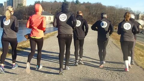 preview for Boston Bulldogs Running Group Helps Recovering Addicts Get Back on the Right Foot