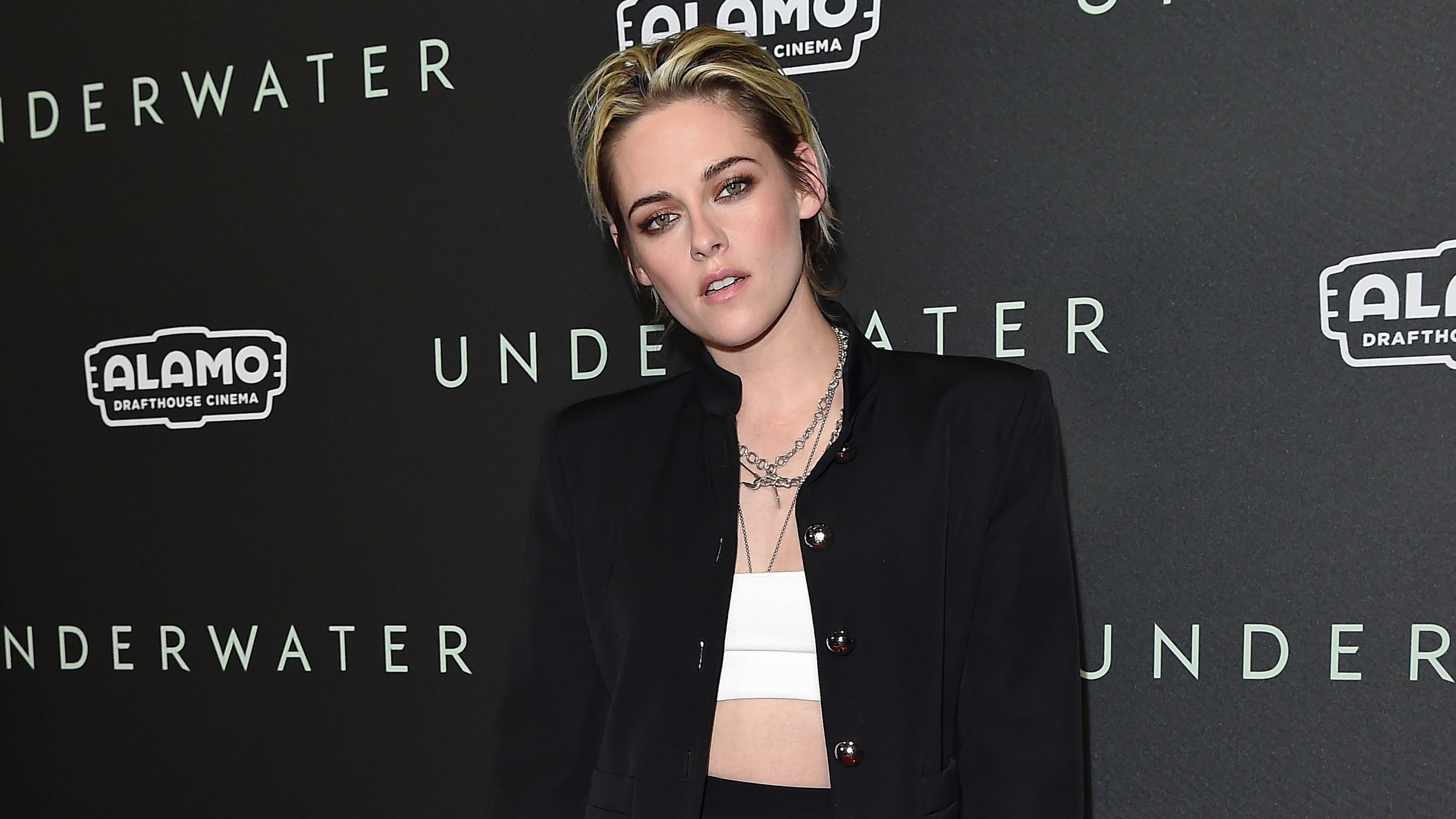 Kristen Stewart Wore the No Pants Trend With a High-Cut Bodysuit