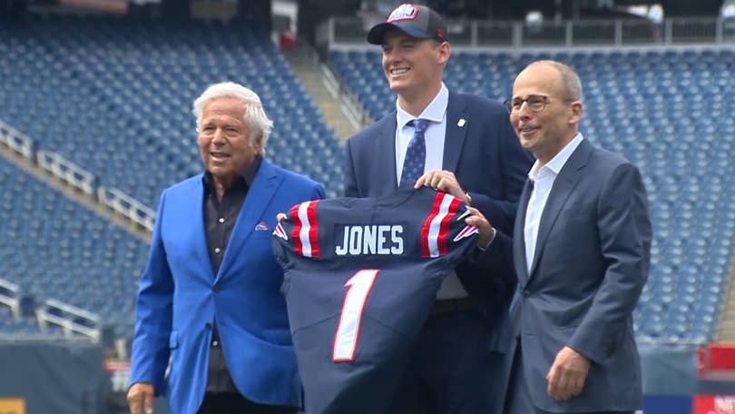 Patriots owner Robert Kraft gets his wish with the Mac Jones draft pick -  Pats Pulpit