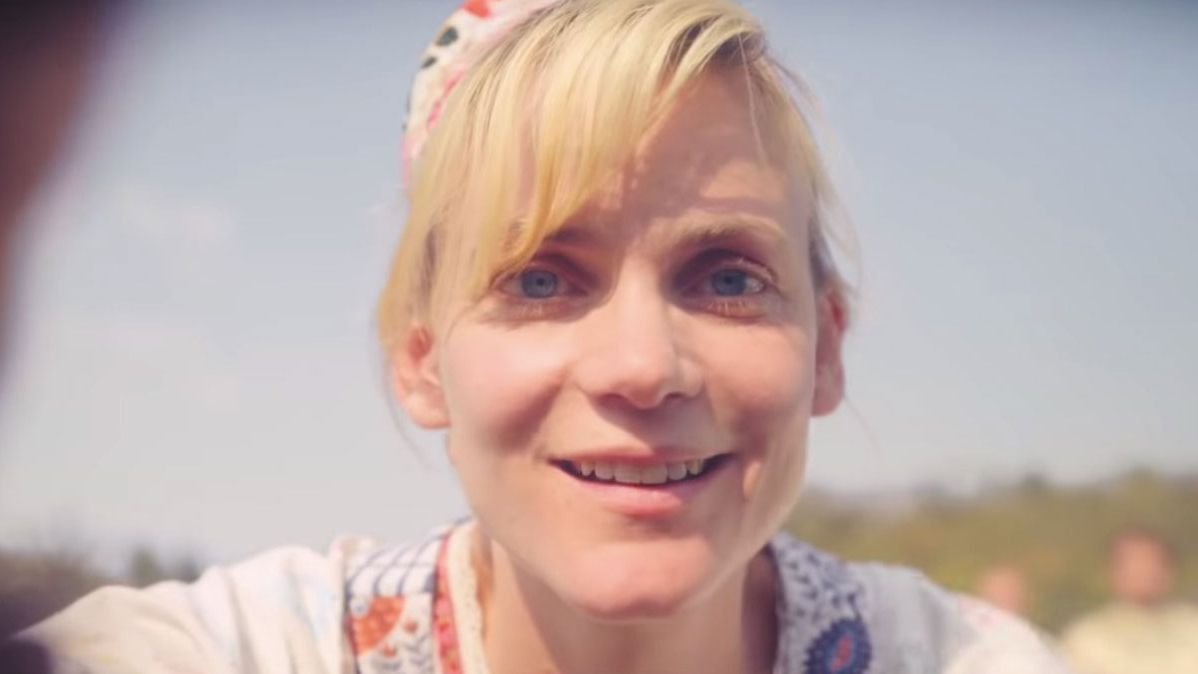 preview for Midsommar - official teaser trailer (A24)