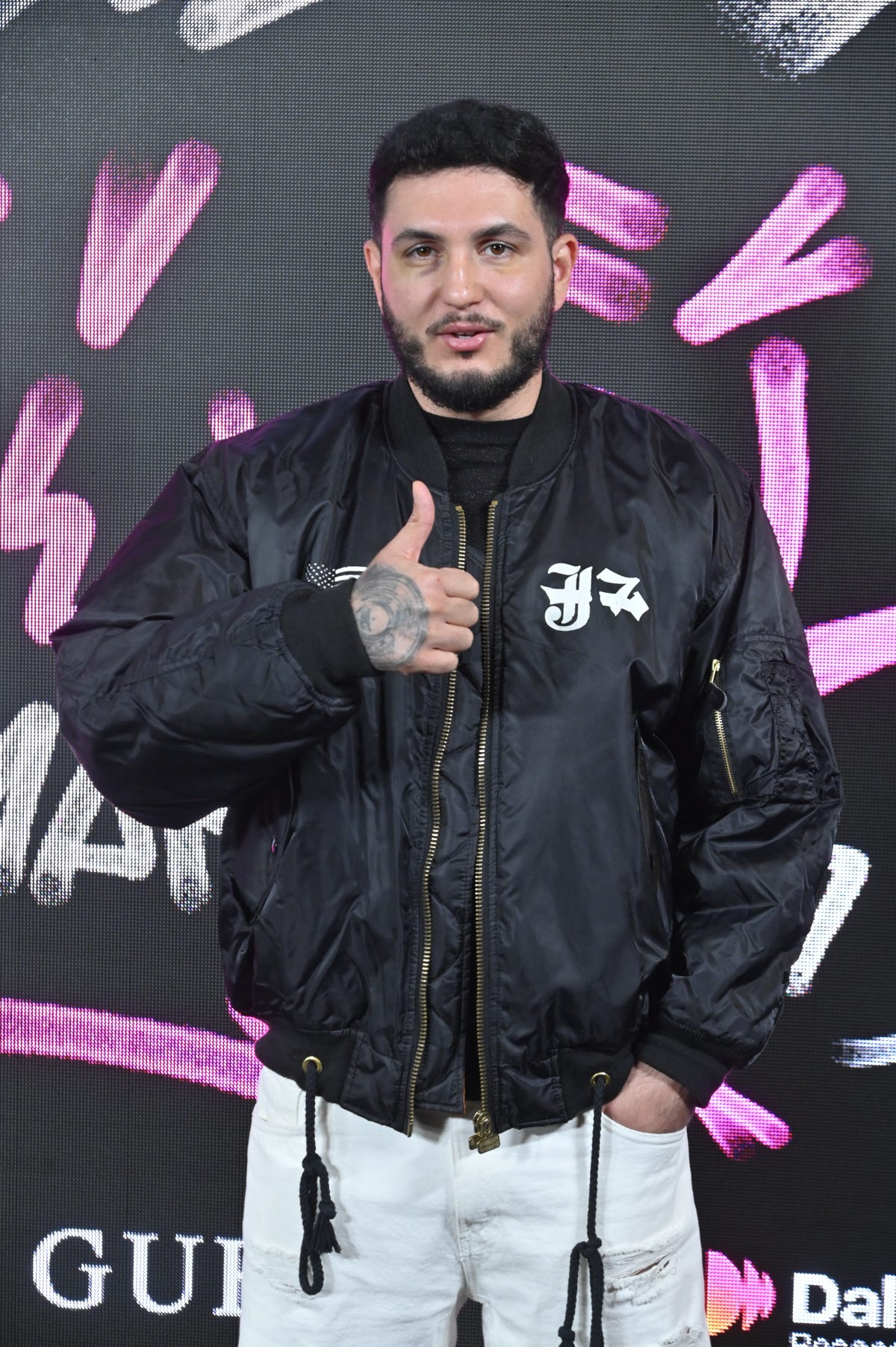 omar montes en concierto