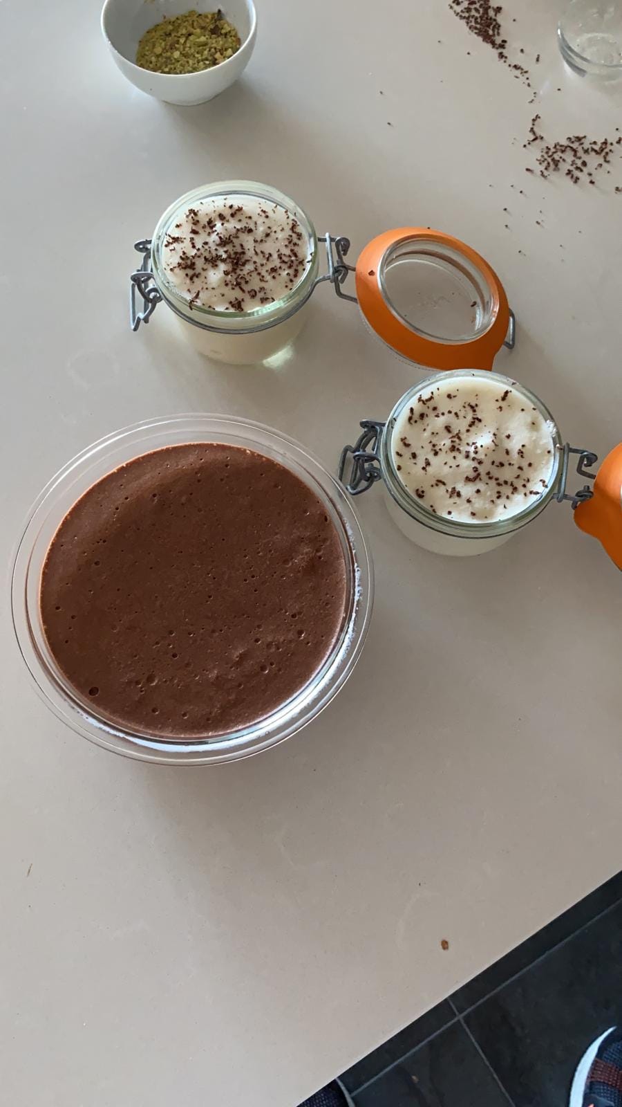 preview for Cómo hacer mousse de chocolate o vainilla alta en proteínas